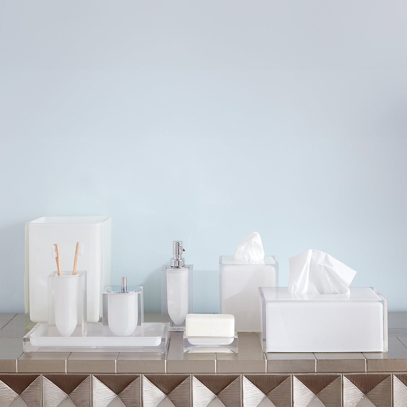 hollywood bath collection clear - styled view