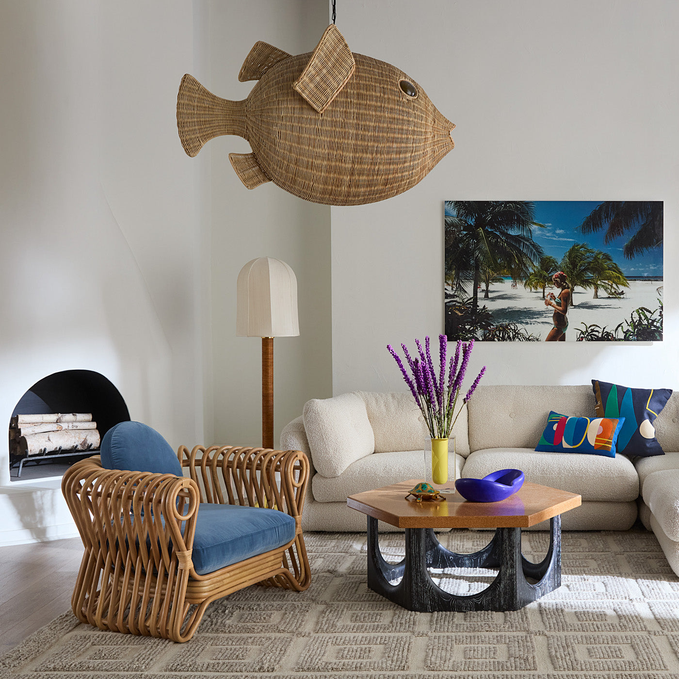 coliseum cocktail table with st tropez lounge chair