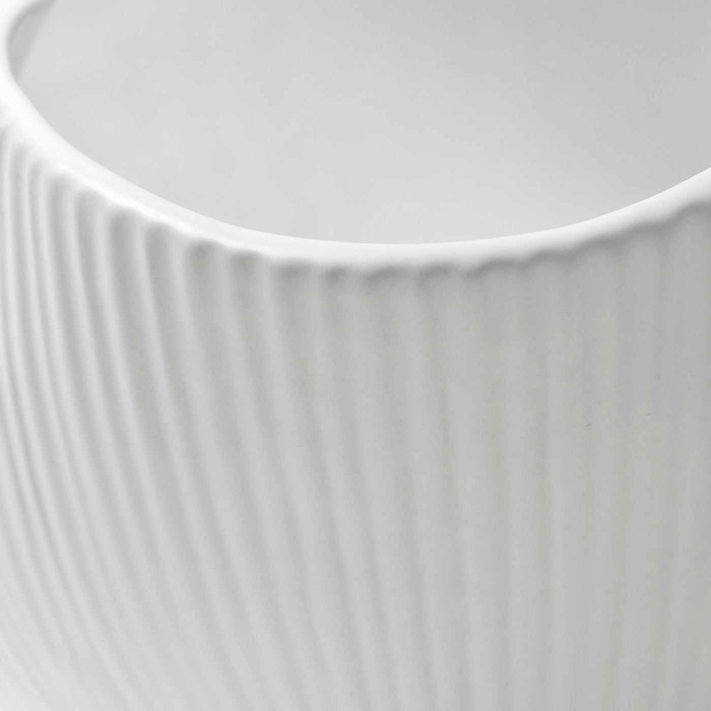 Relief Large Pinch Bowl