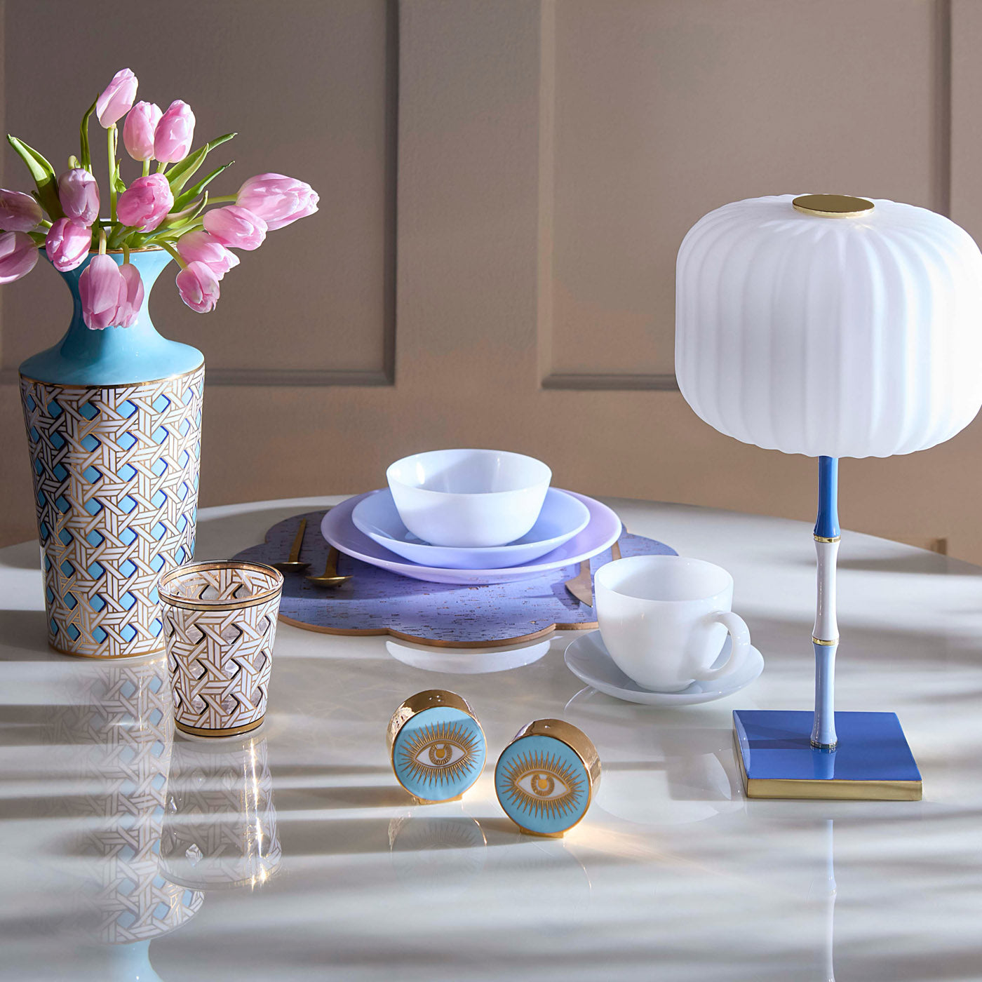 Scala Rechargable LED Table Lamp table view