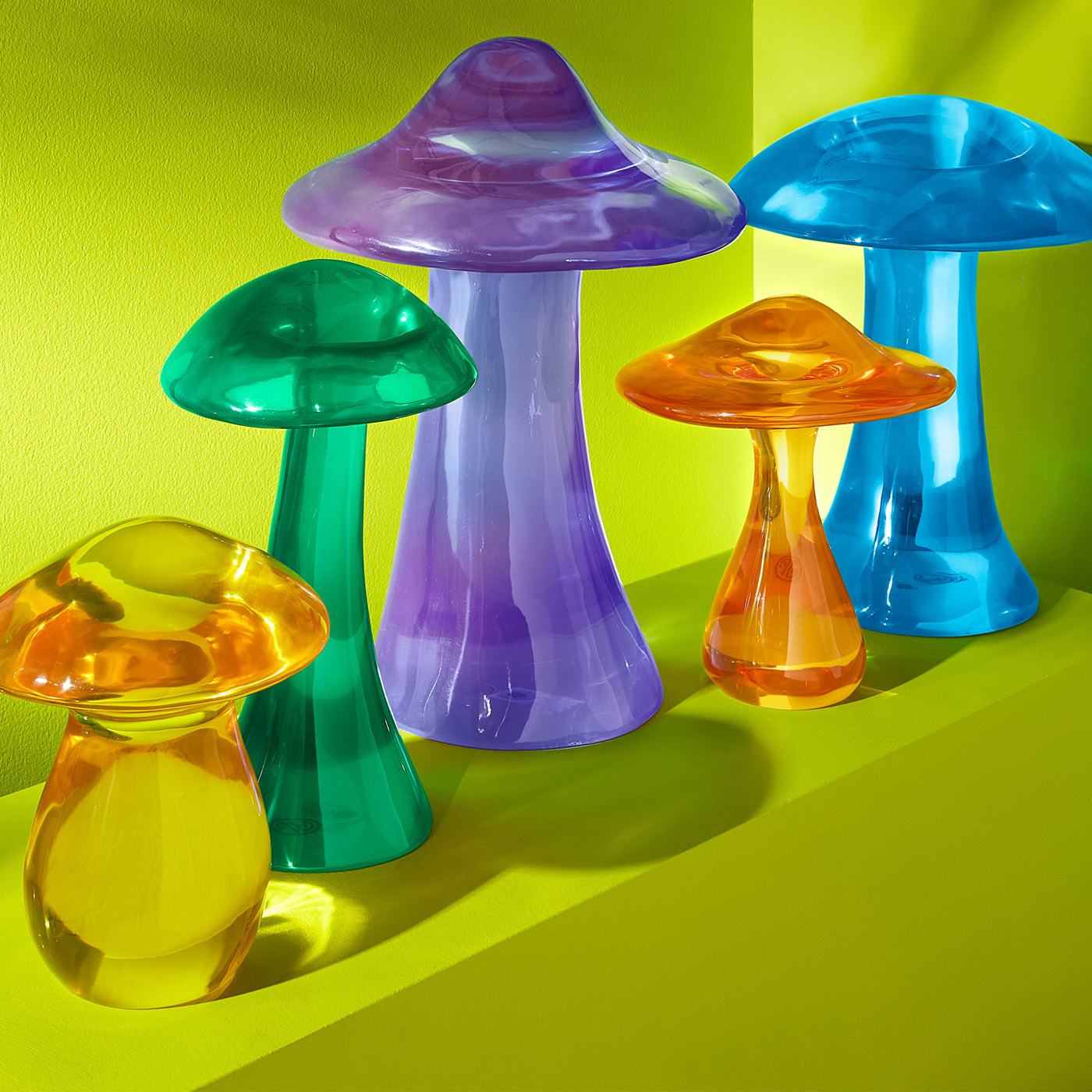 Acrylic Mushroom Objet Turquoise - summer shot