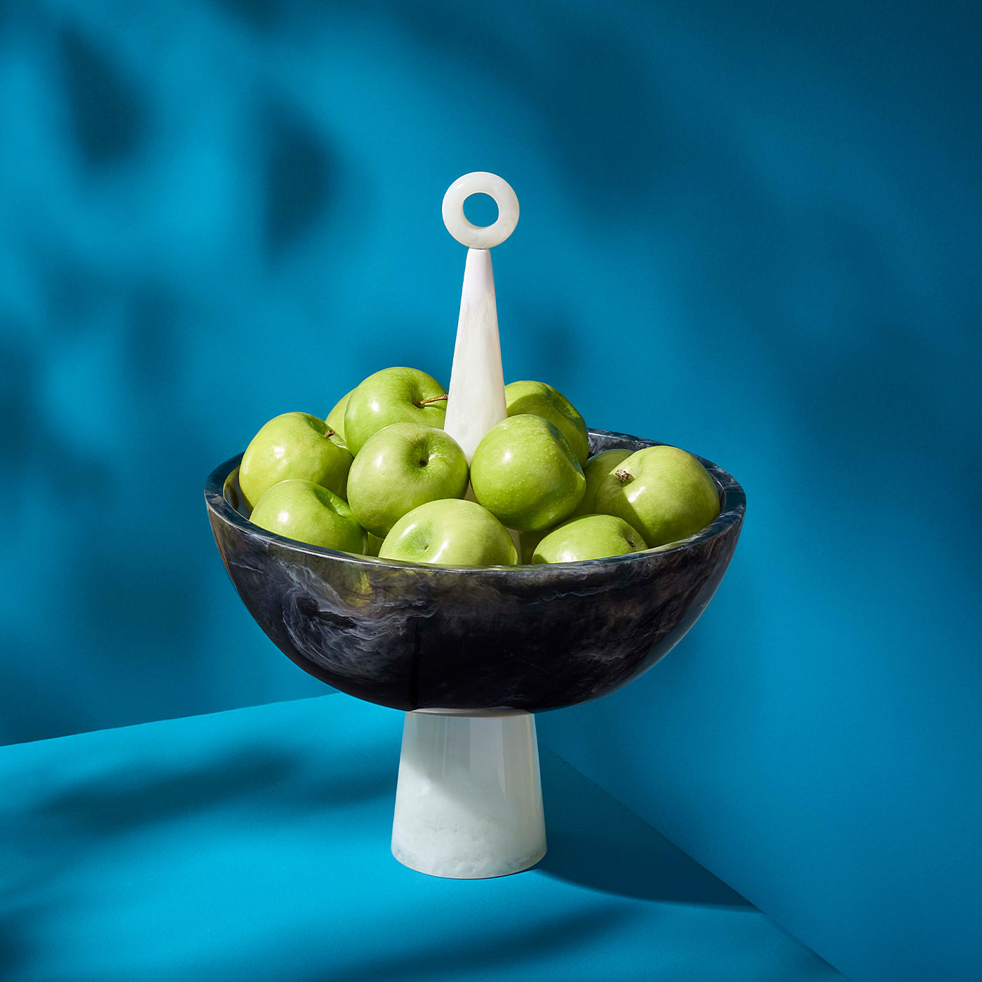 Mustique Black & White Finial Bowl with apples