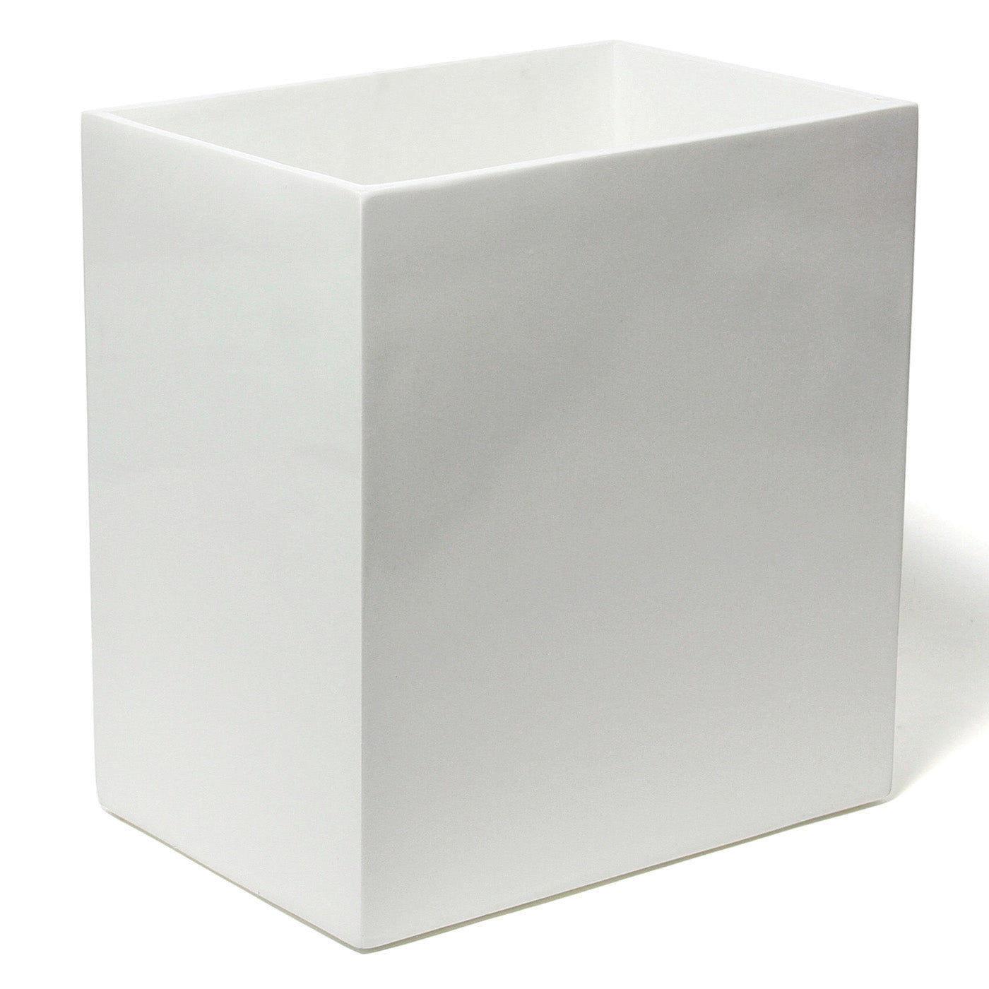 lacquer wastebasket white - angle view