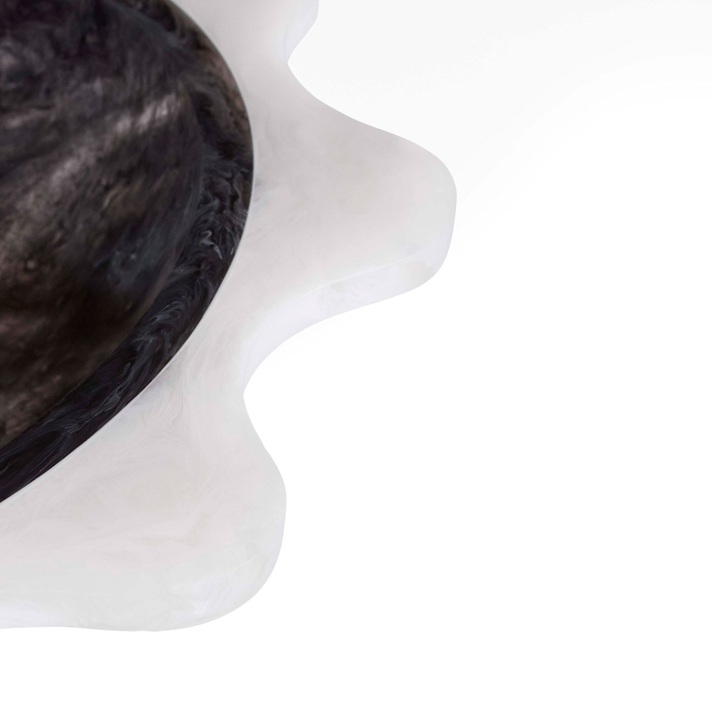 Mustique Black & White Ripple Bowl - back view