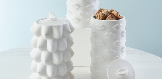 Cookie Jars & Canisters