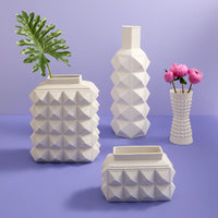 Charade Stud Vase Low details view
