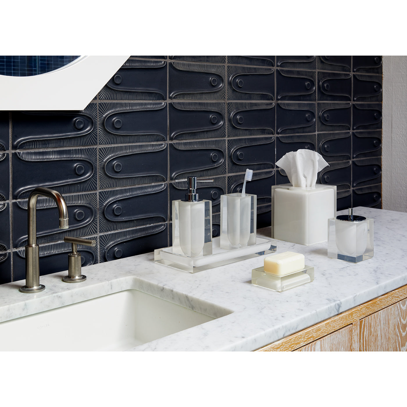 hollywood bath collection clear - styled view