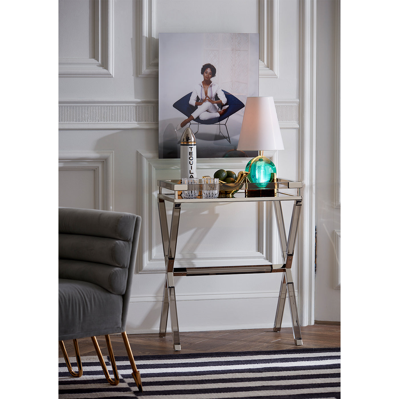 globo vanity lamp jacques tray table - styled view