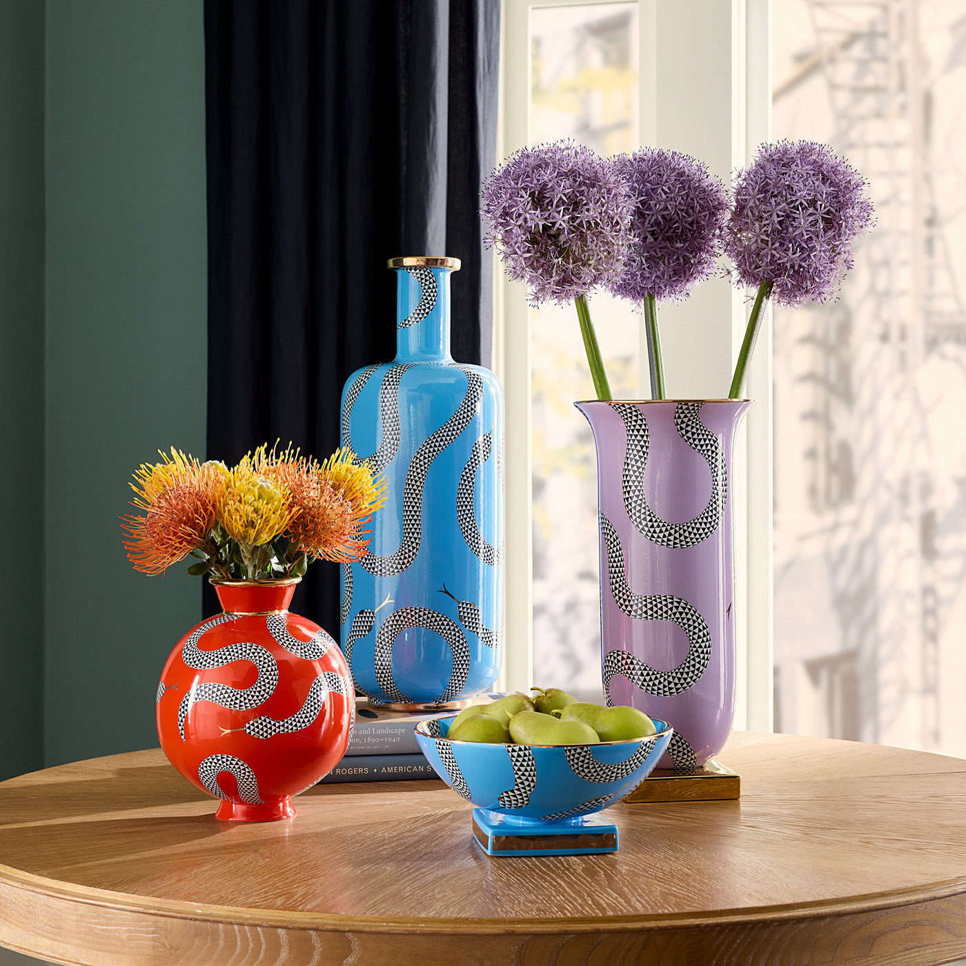 匿名発送 JONATHAN ADLER ジョナサンアドラー フラワーベース Eden Tall Bottle Vase in Porcelain with Gold Accents | Jonathan Adler
