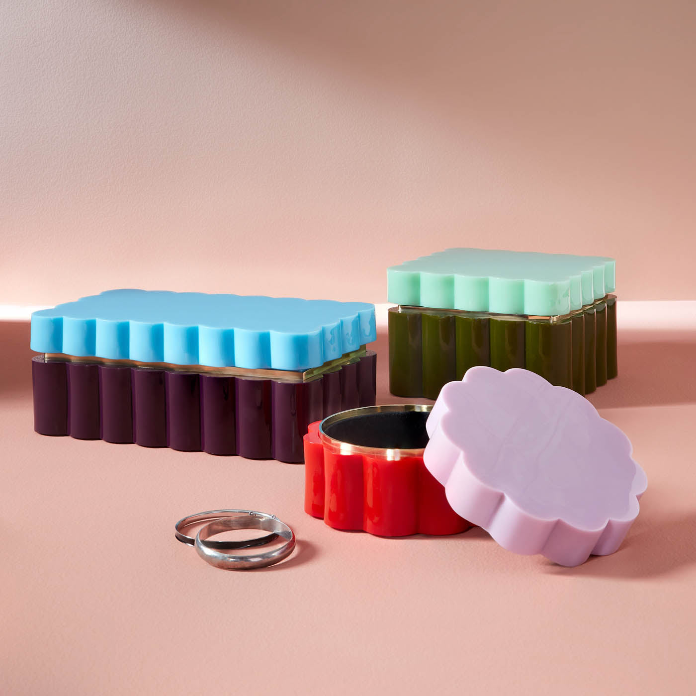 Fleur Large Acrylic Box - opened box view