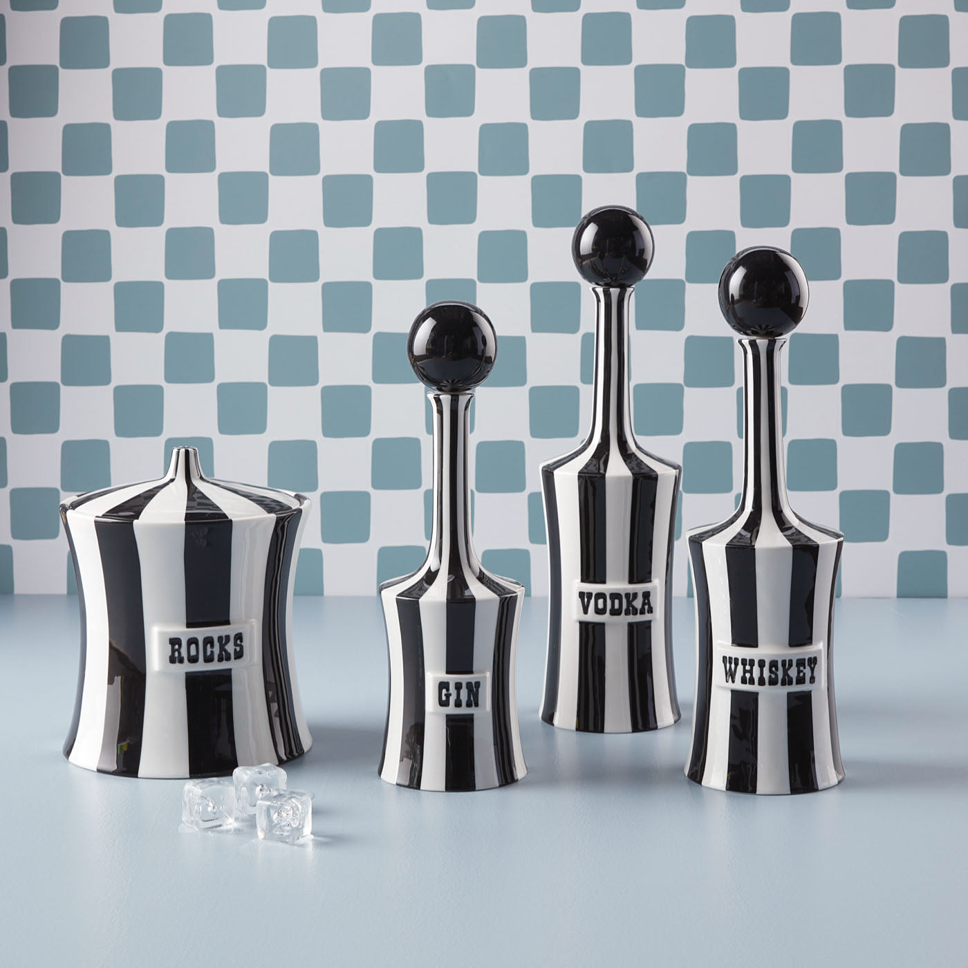 vice vodka decanter porcelain black and white - angle view