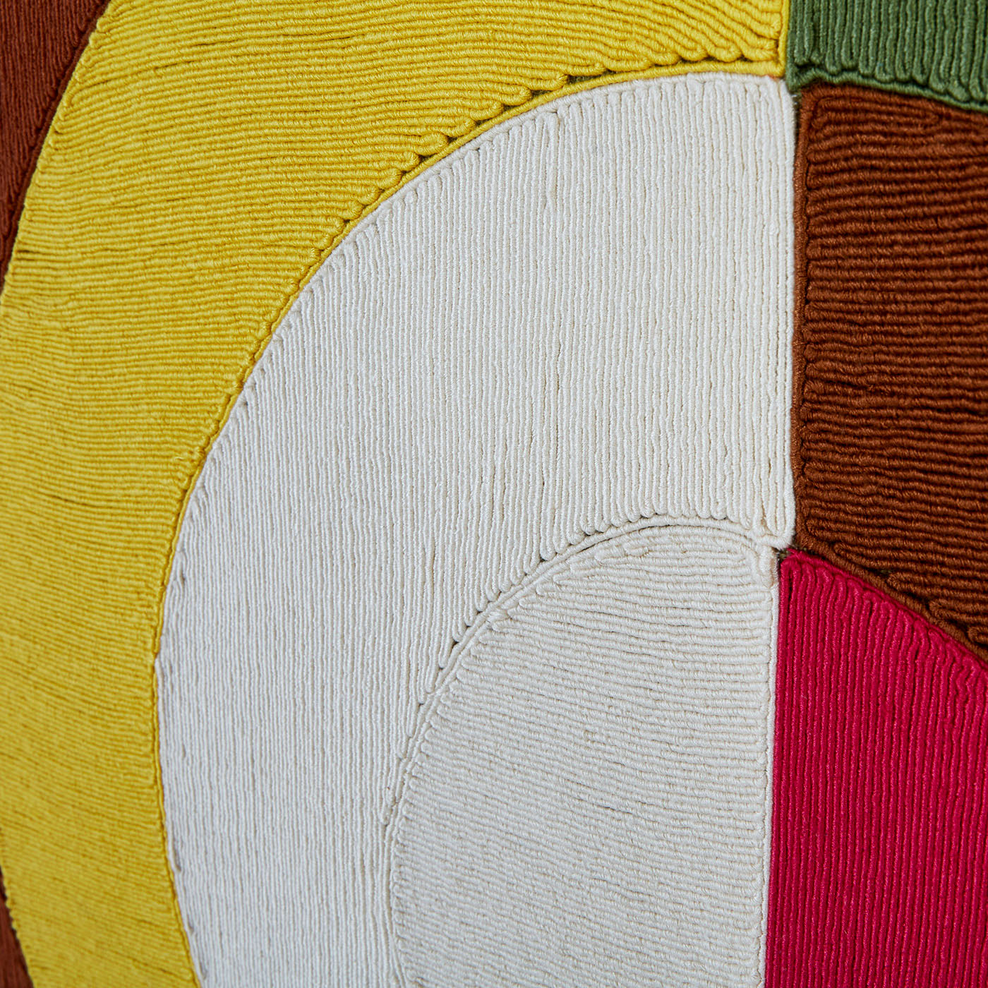 Monterey Bullseye Corded Art - details view