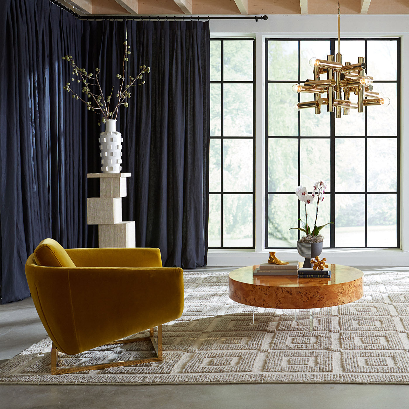 Cubist Pedestal in Lacquer | Jonathan Adler
