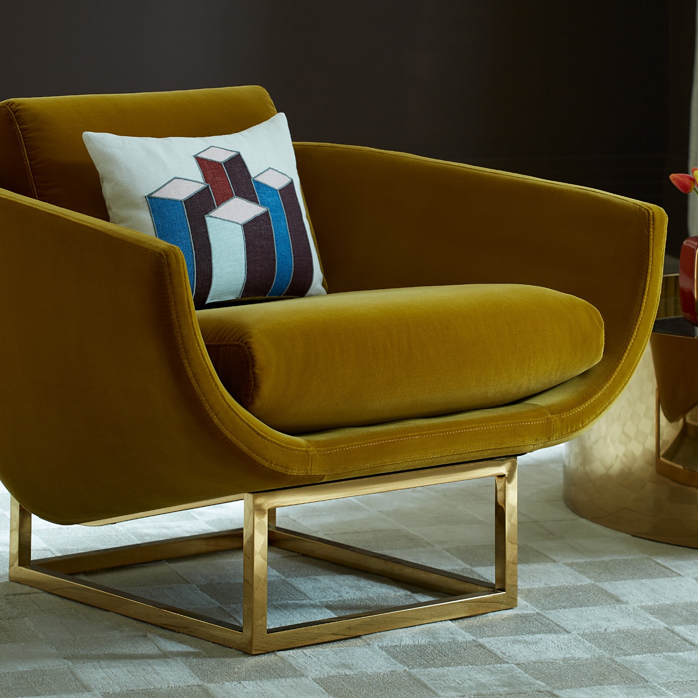 torino cubes pillow beaumont lounge chair - styled view