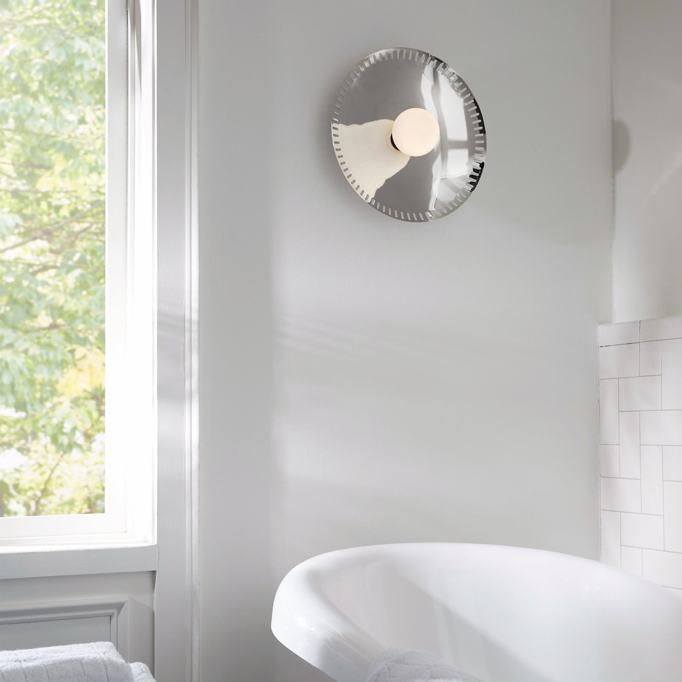 rio pan light nickel bath - styled view