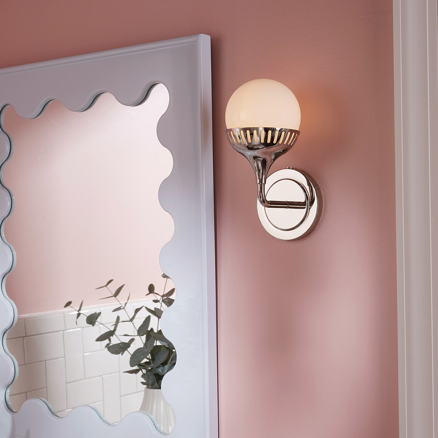 rio single sconce nickel ripple lacquer mirror - styled view