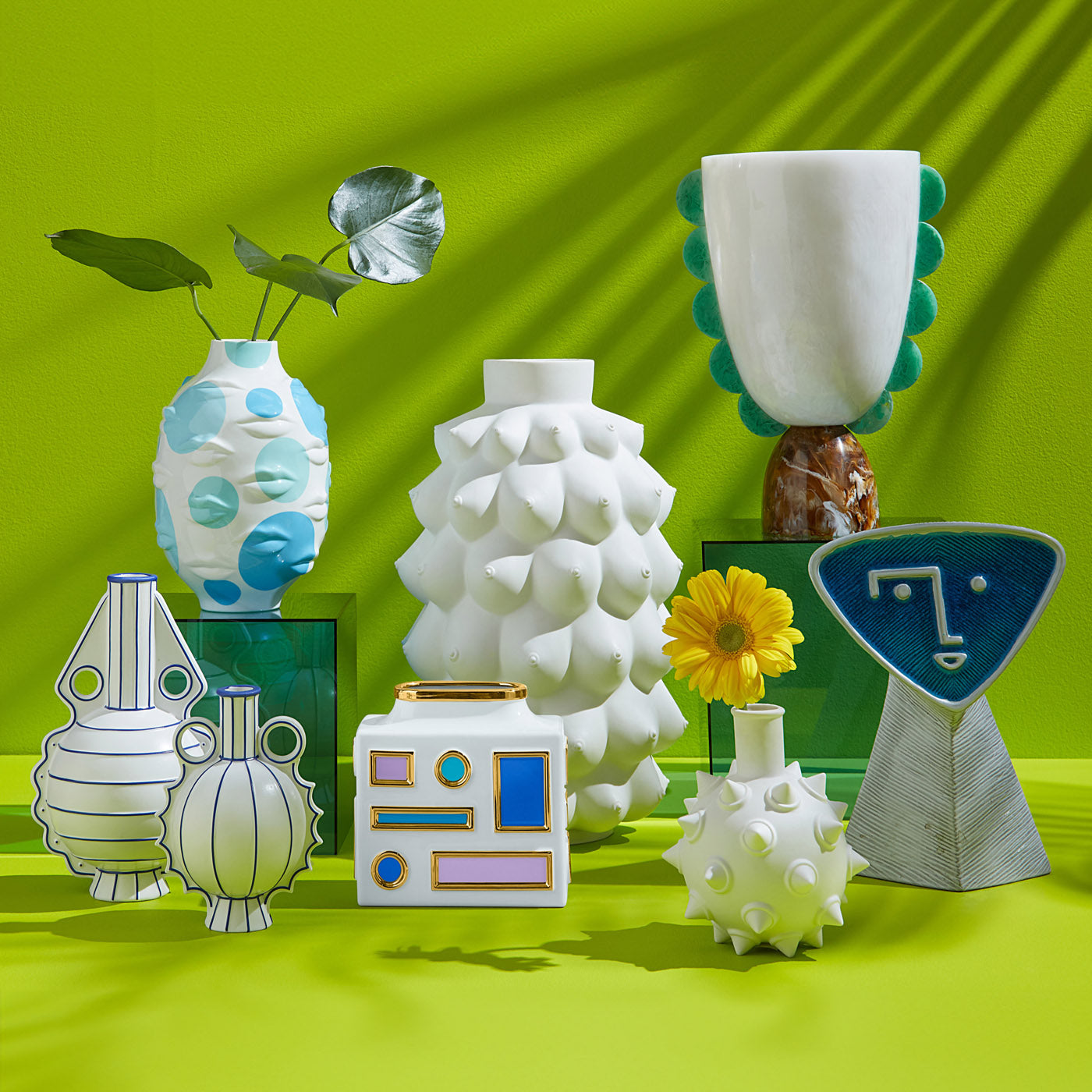 4株セット　アガベ　オテロイ　青白麻花龍3頭　大白鯊　Studs type 蚩尤 Charade Studded Bud Vase in Porcelain | Jonathan Adler