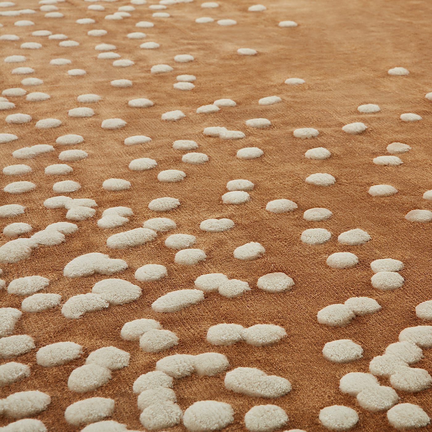 Vapor Rug with Serpentine Chaise