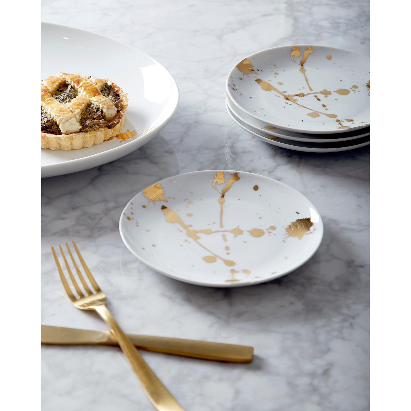 1948 dinnerware collection - styled view 3
