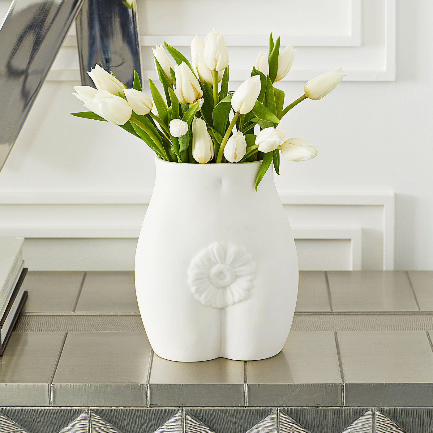 Edie Vase in Porcelain | Jonathan Adler
