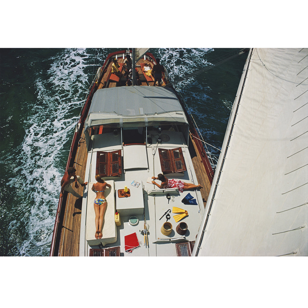Slim Aarons "Deck Dwellers" Photograph (30" W x 20" H)