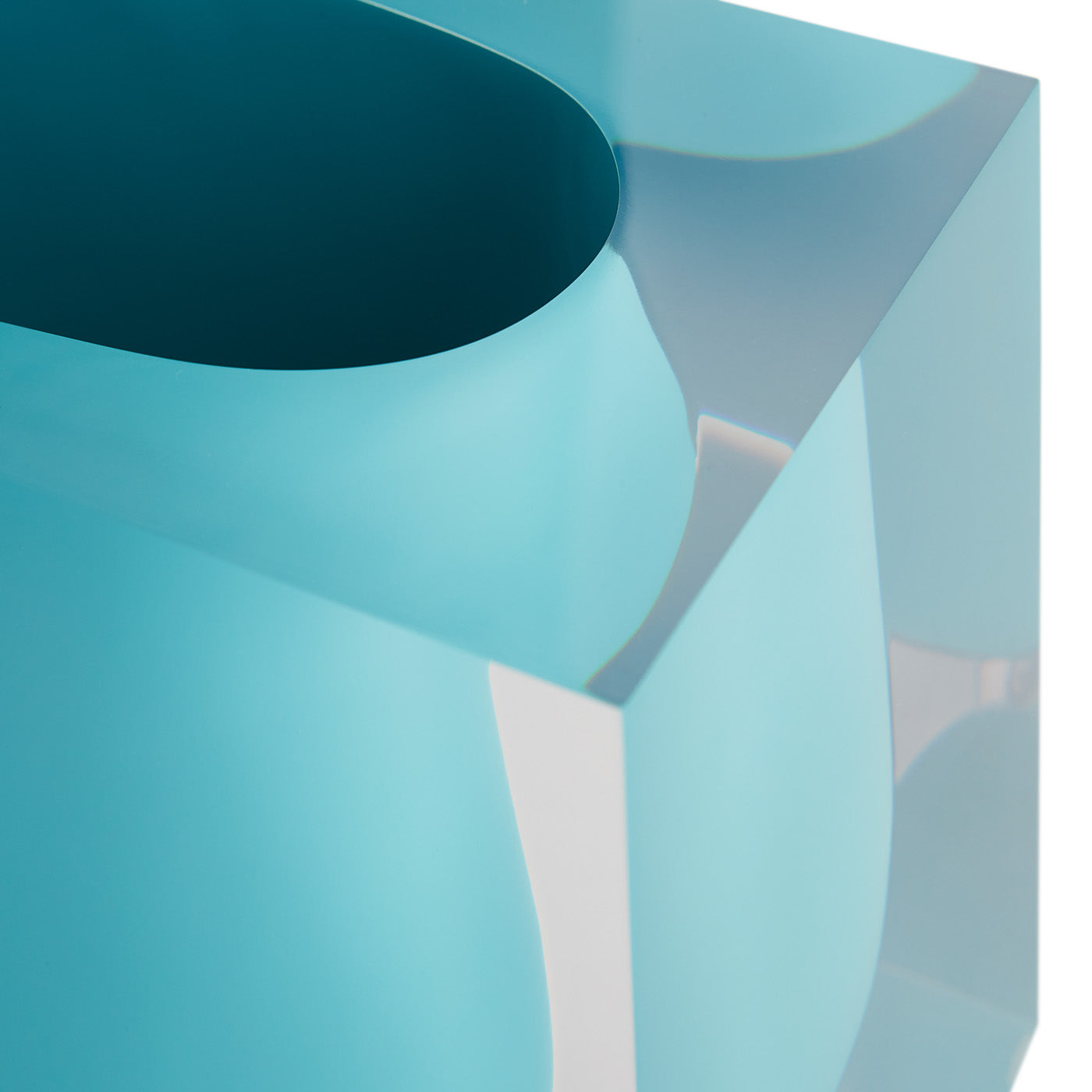 Bel Air Gorge Vase Celadon - details view