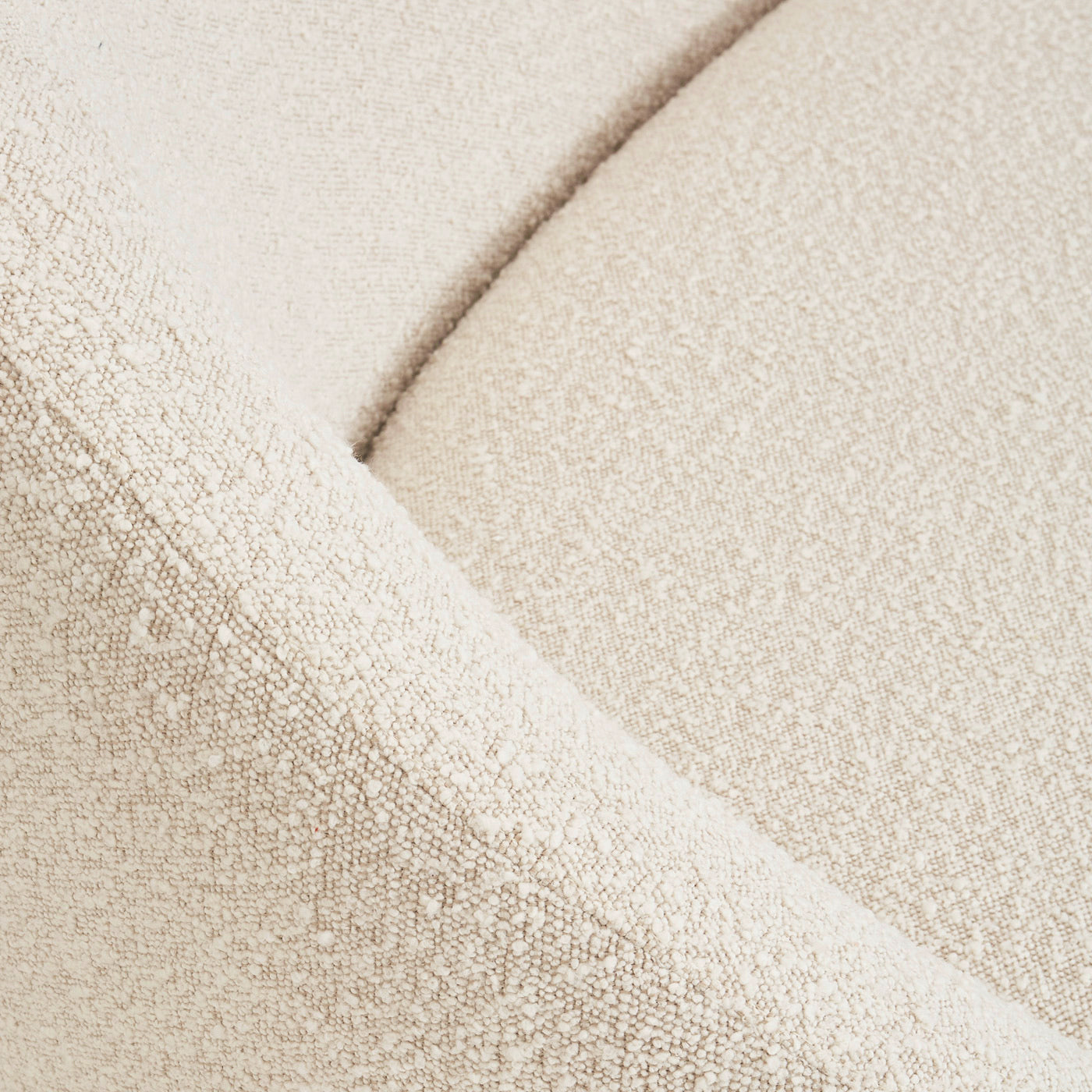 Ether 60“ Chaise