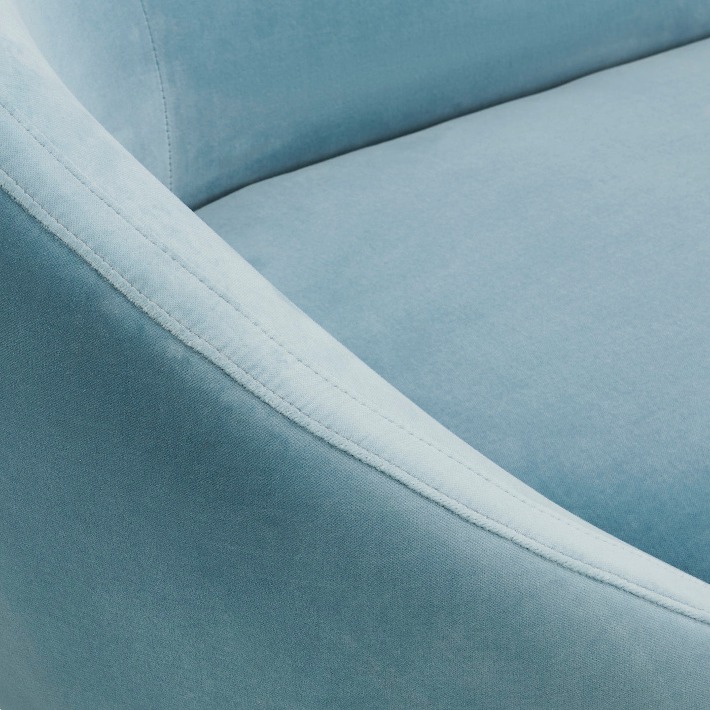 ether cloud settee rialto sky velvet - details view