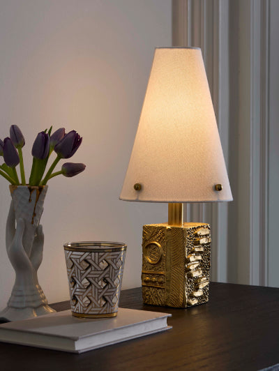 Shop Table Lamps