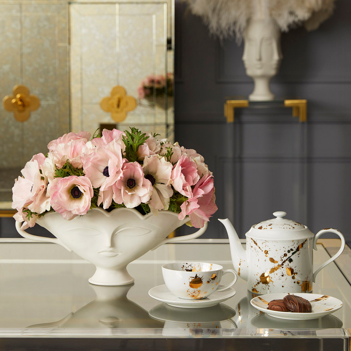 Crooked Eye Q Nashville皿 1948 Saucer in Porcelain | Jonathan Adler