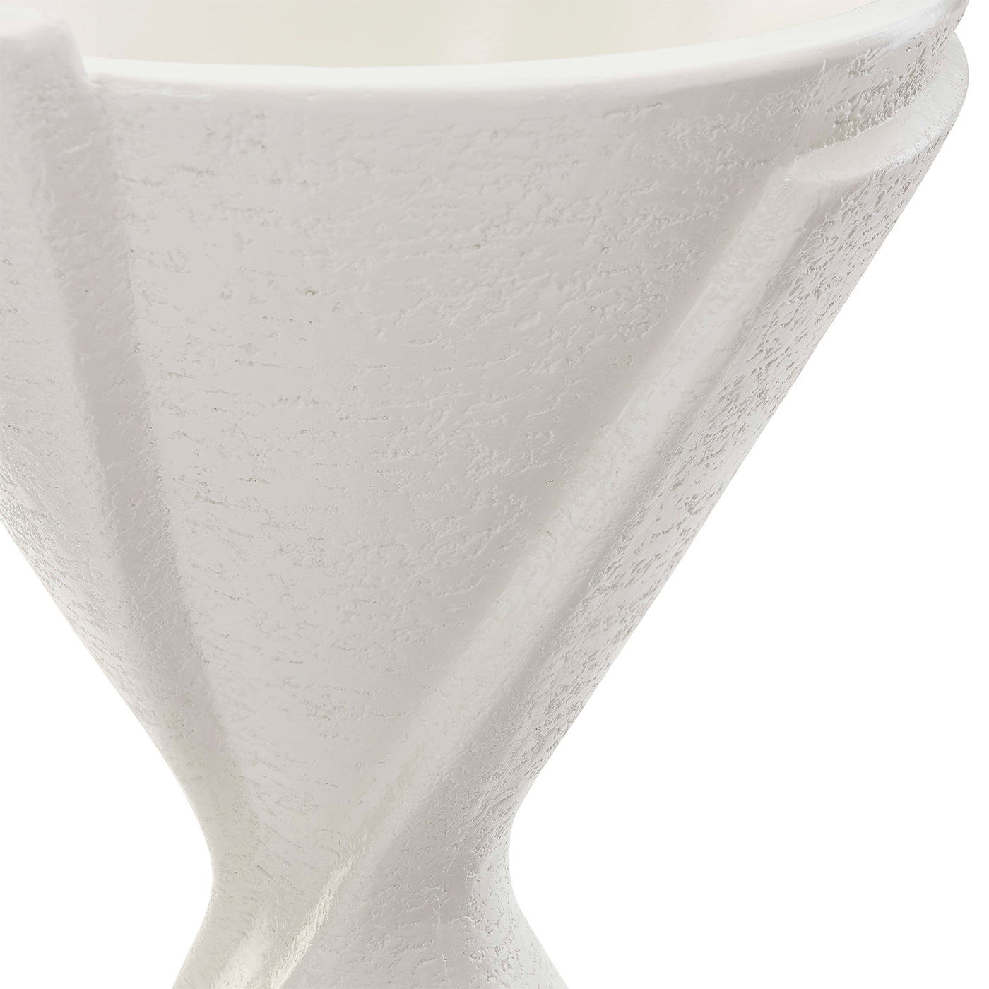 Hans Tall Planter - details view