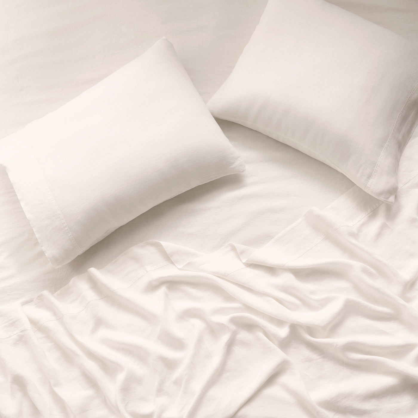 getaway linen sheet set ivory - styled view