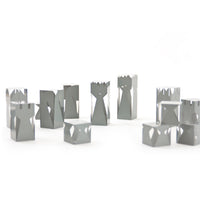 acrylic chess set black and clear - detail view 3
