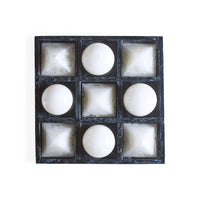 Mustique Black & White Tic-Tac-Toe Set - details view