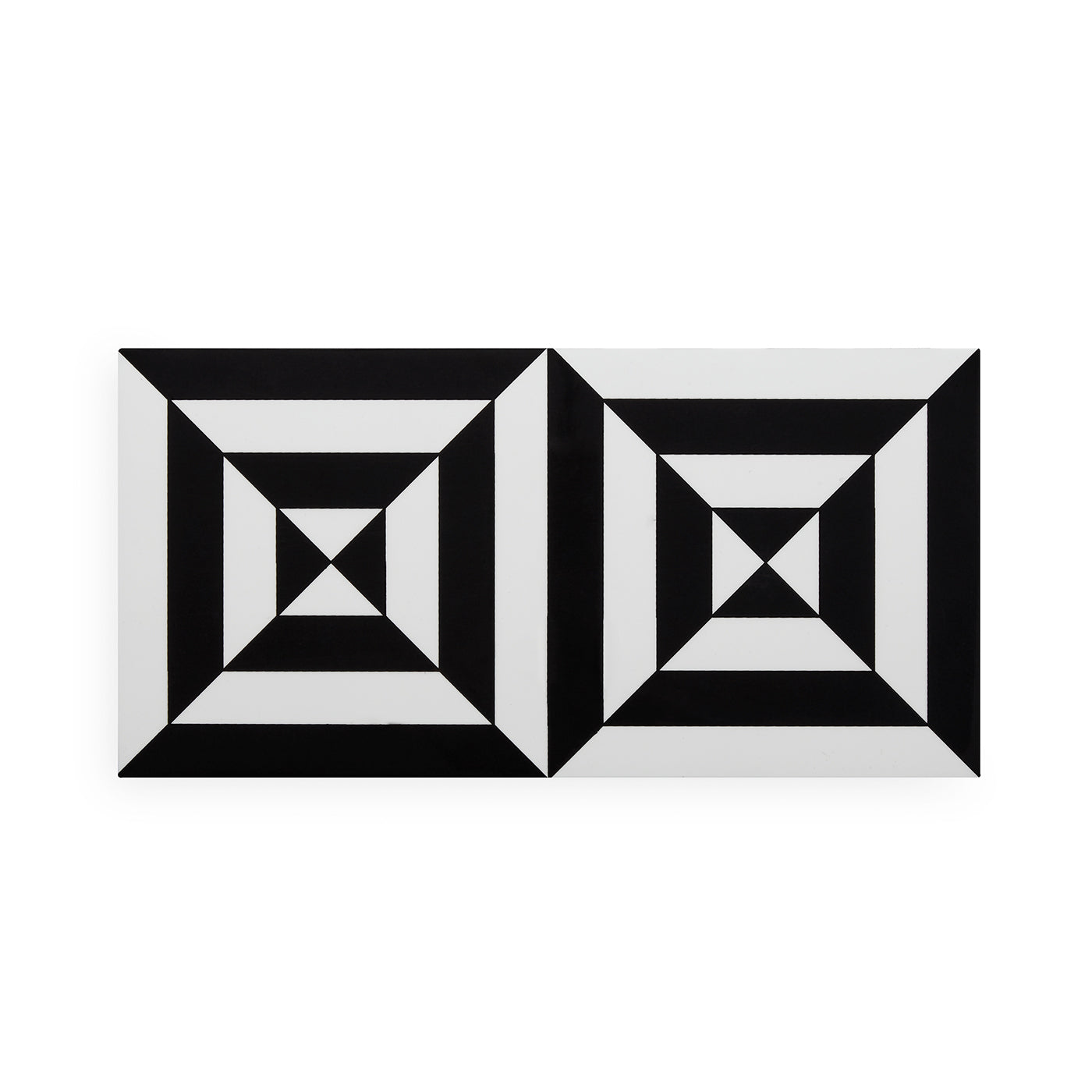 op art lacquer box- opened view