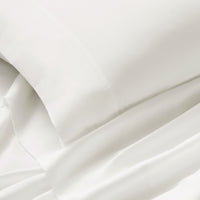 sateen sheet set white - detail view